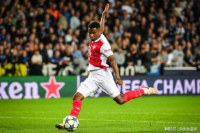 巴塞罗那训练开放日，冲刺阶段复出首秀引欢呼，法甲在即，资深球员宣示担当(巴塞罗那为啥叫巴萨不叫巴塞)-3377登录入口